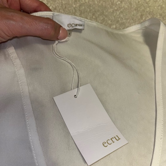 NWT Ecru White V-Neck Blouse with Embroidered Sleeves- Small - Picture 6 of 9